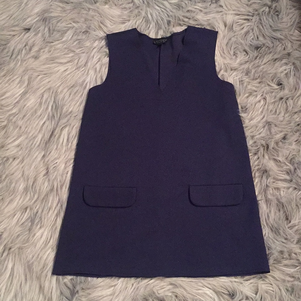 TOPSHOP Blue Top w/ Cute Front Pockets. Dark Blue